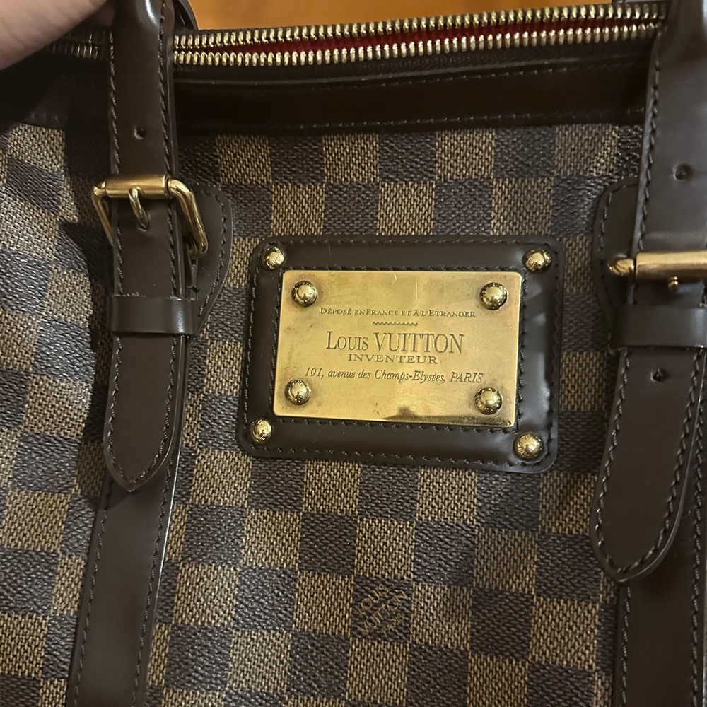Louis Vuitton Berkeley - Picture 12 of 16